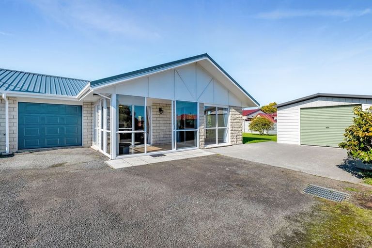 Photo of property in 8b South Road, Manaia, 4612