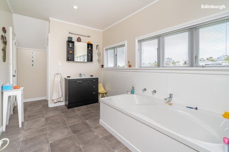 Photo of property in 24 Henry Street, Maori Hill, Dunedin, 9010