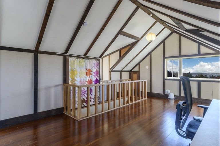 Photo of property in 16 Briarley Street, Tauranga South, Tauranga, 3112