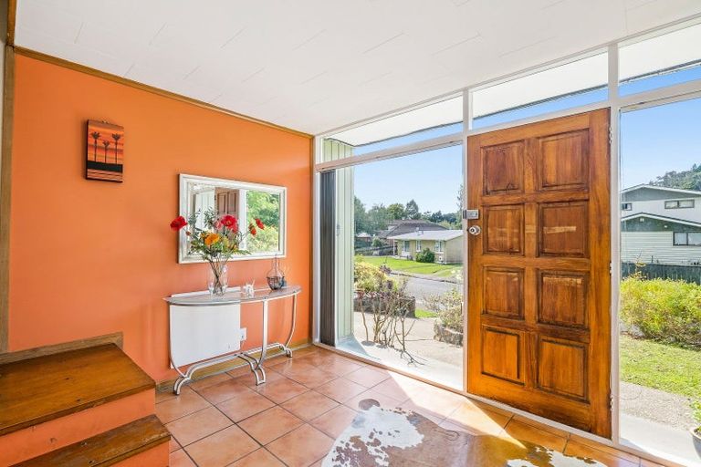 Photo of property in 10 Deller Grove, Silverstream, Upper Hutt, 5019