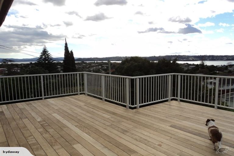 Photo of property in 65 Taylor Road, Mangere Bridge, Auckland, 2022