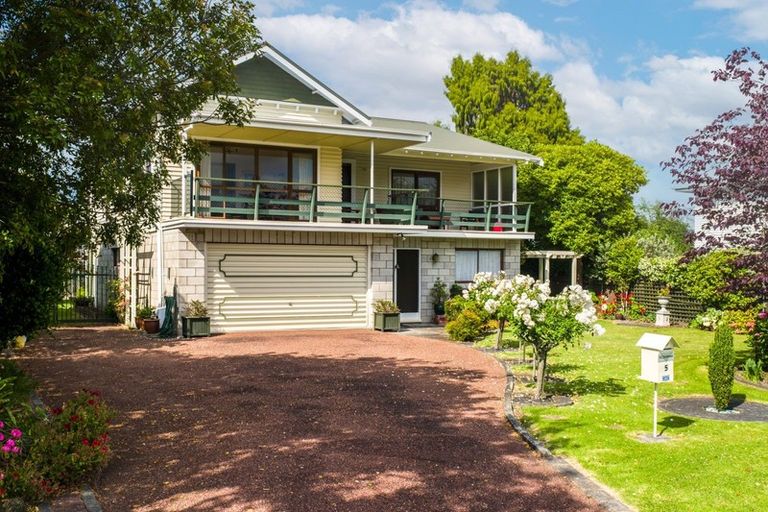 Photo of property in 5 Tukura Road, Inner Kaiti, Gisborne, 4010