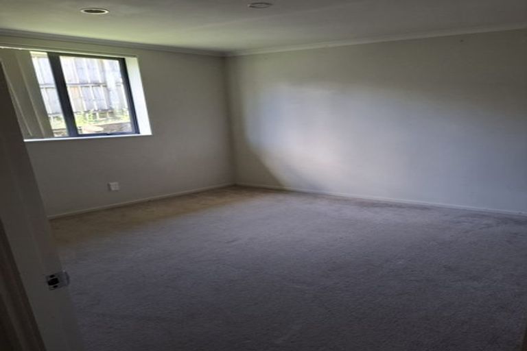 Photo of property in 41 Keri Vista Rise, Papakura, 2110