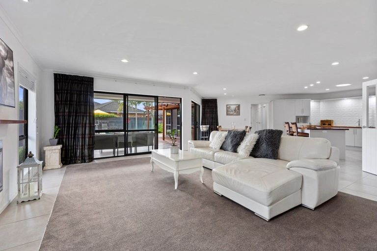 Photo of property in 48 Santa Cruz Drive, Papamoa Beach, Papamoa, 3118