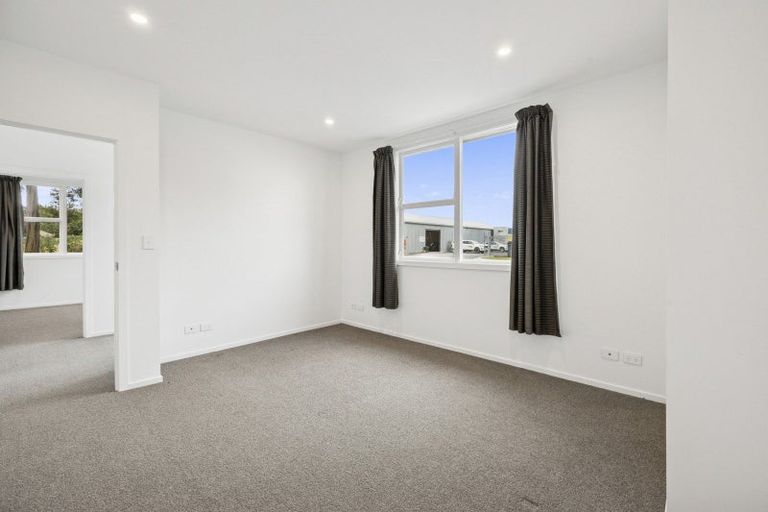 Photo of property in 205 Dukes Road North, Mosgiel, 9092