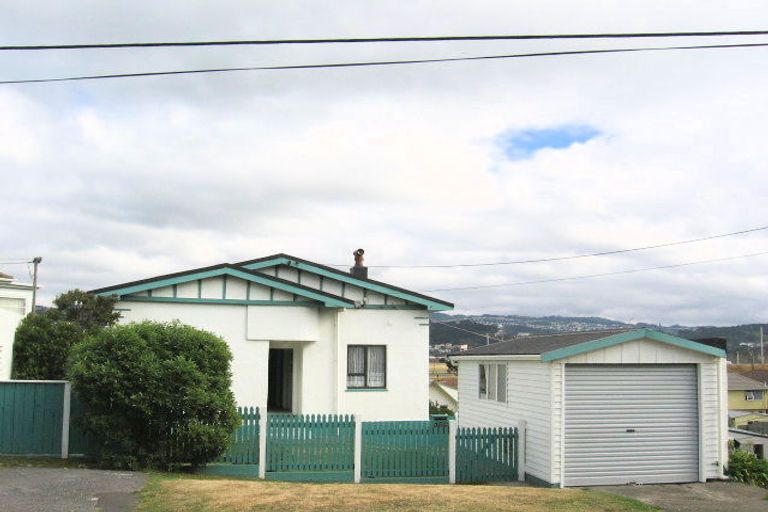 Photo of property in 104 Wexford Road, Miramar, Wellington, 6022