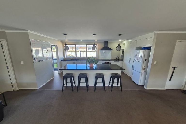 Photo of property in 112 Helenslee Road, Pokeno, 2472