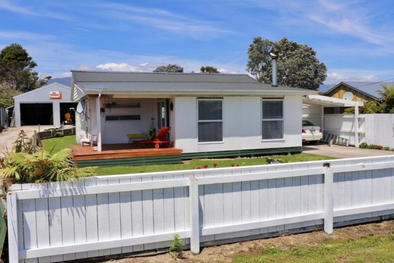Photo of property in 10 Hunter Street, Karamea, 7893