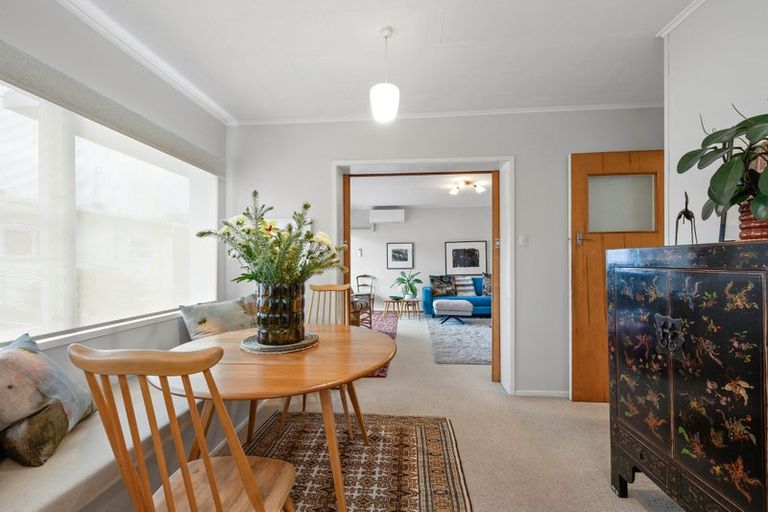 Photo of property in 21 Vivian Street, New Plymouth, 4310