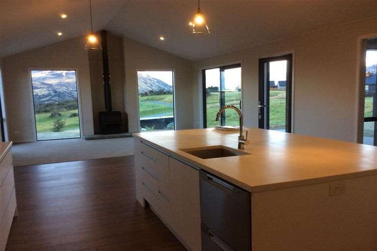 Photo of property in 10 Ellesmere Avenue, Jacks Point, Queenstown, 9371