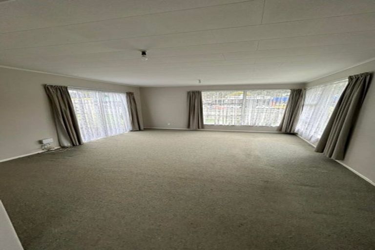 Photo of property in 201a Stokes Valley Road, Stokes Valley, Lower Hutt, 5019