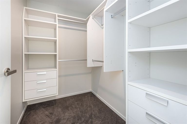 Photo of property in 8 Angus Place, Rangiora, 7400