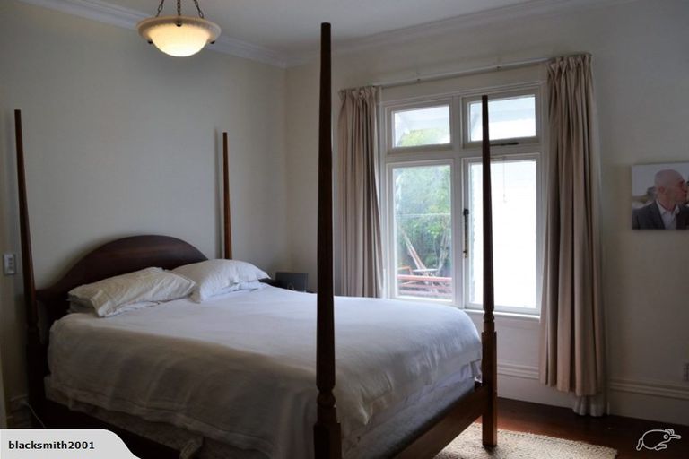 Photo of property in 88 Maida Vale Road, Roseneath, Wellington, 6011