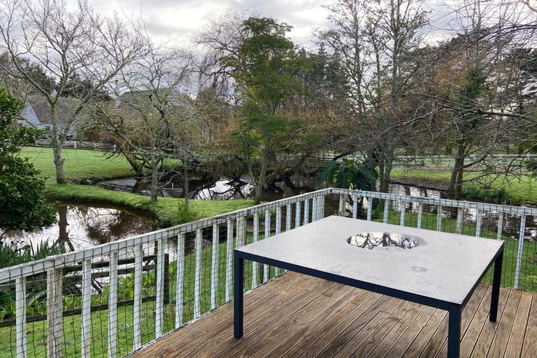 Photo of property in 435 Pine Valley Road, Dairy Flat, Silverdale, 0992