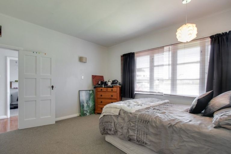 Photo of property in 85 Latham Street, Marewa, Napier, 4110