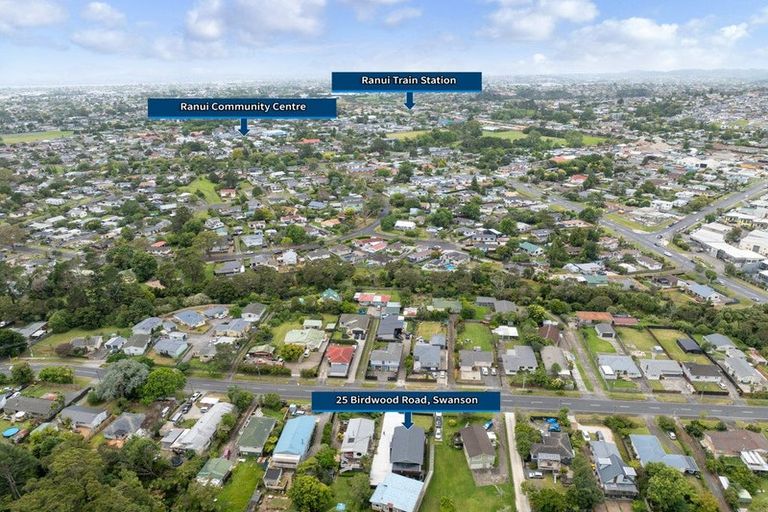 Photo of property in 25 Birdwood Road, Swanson, Auckland, 0612