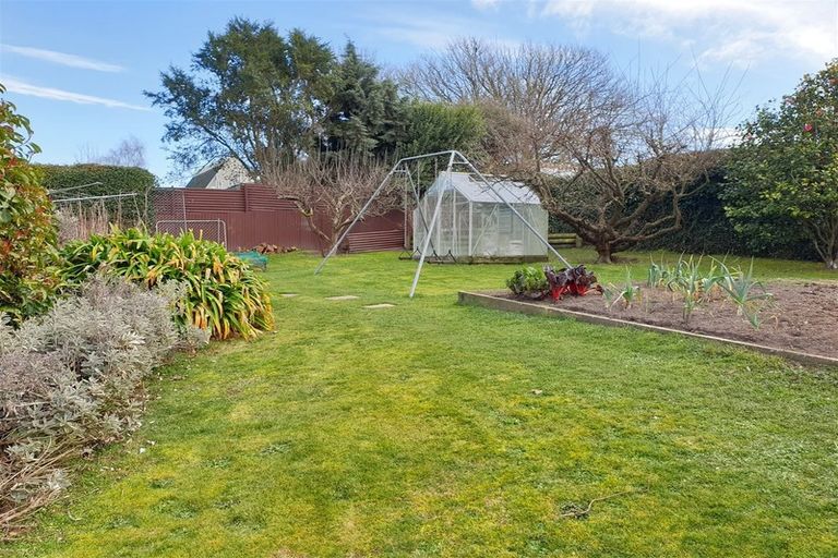 Photo of property in 32 Le Cren Street, Seaview, Timaru, 7910
