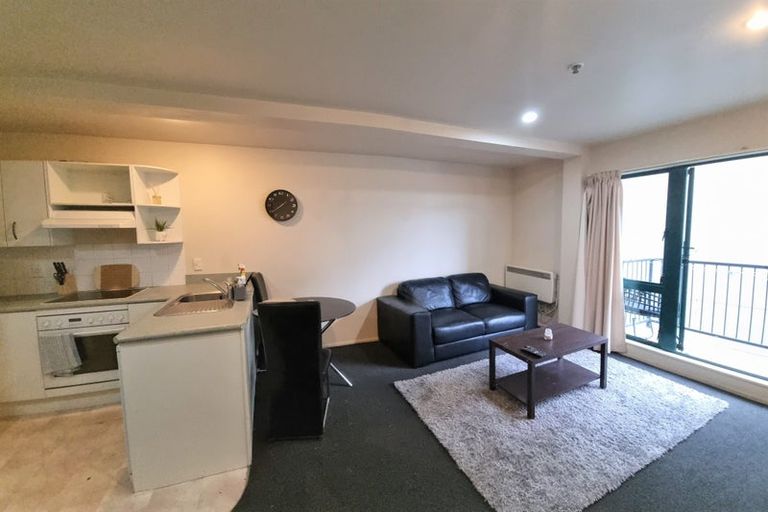 Photo of property in Courtenay Apartments, 413/120 Courtenay Place, Te Aro, Wellington, 6011