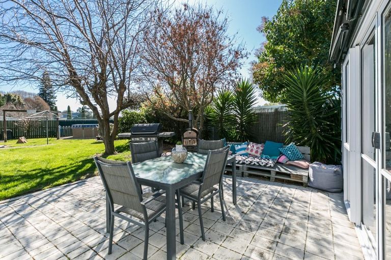 Photo of property in 24 Mangarau Crescent, Havelock North, 4130