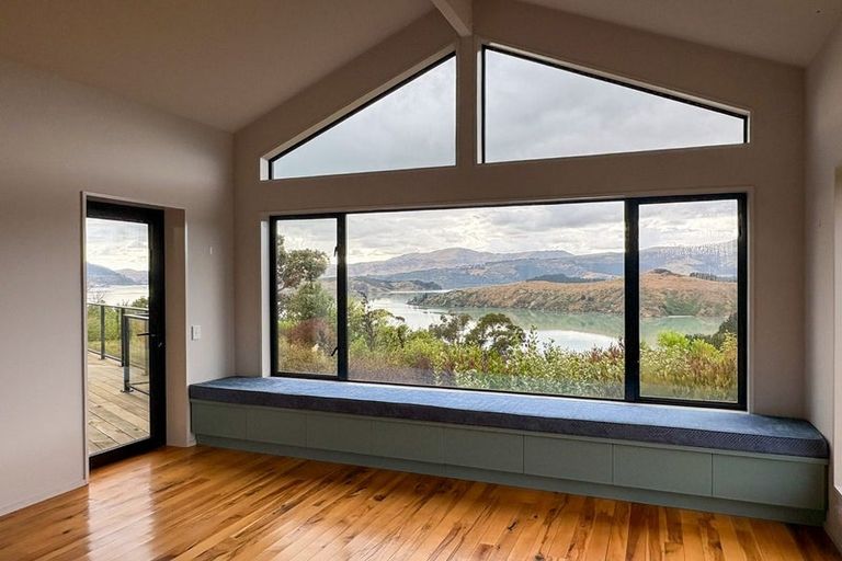 Photo of property in 12 Hollybank Lane, Allandale, Lyttelton, 8971