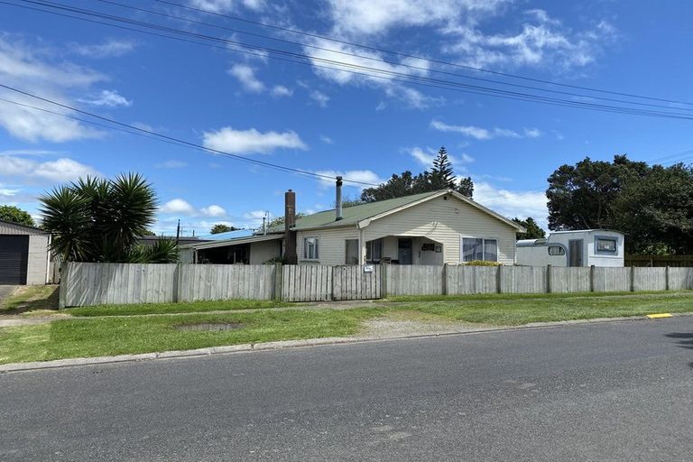 Photo of property in 119 Centennial Avenue, Waitara, 4320
