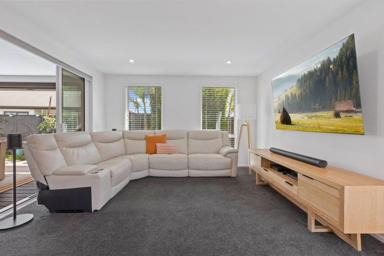 Photo of property in 3 Pimelea Street, Papamoa Beach, Papamoa, 3118