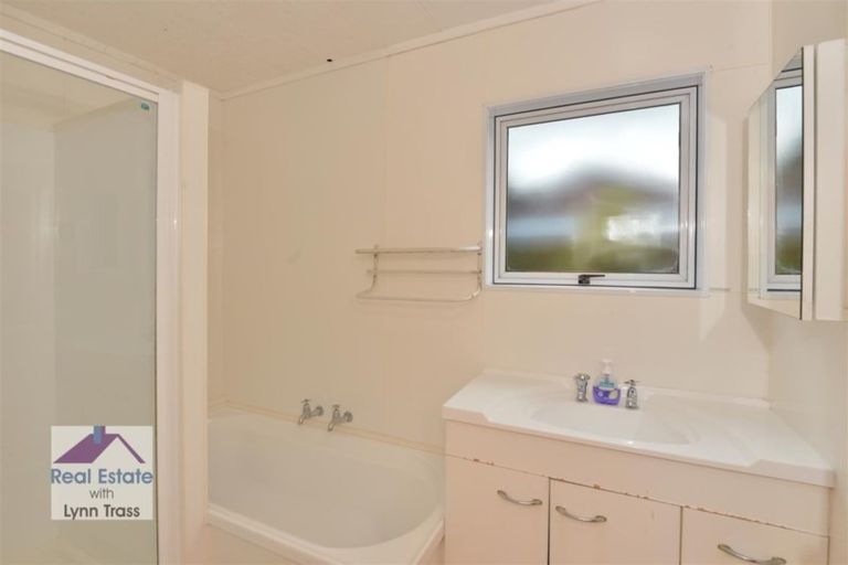 Photo of property in 14 Aratiatia Place, Tikipunga, Whangarei, 0112