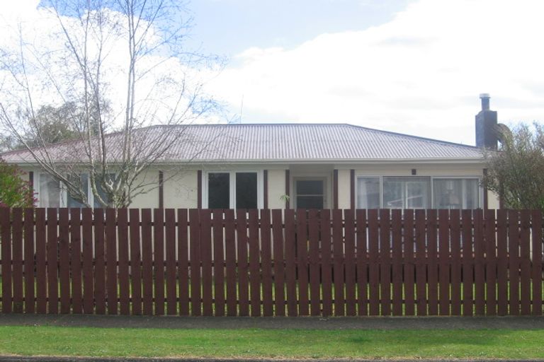Photo of property in 51 Taraire Crescent, Otangarei, Whangarei, 0112