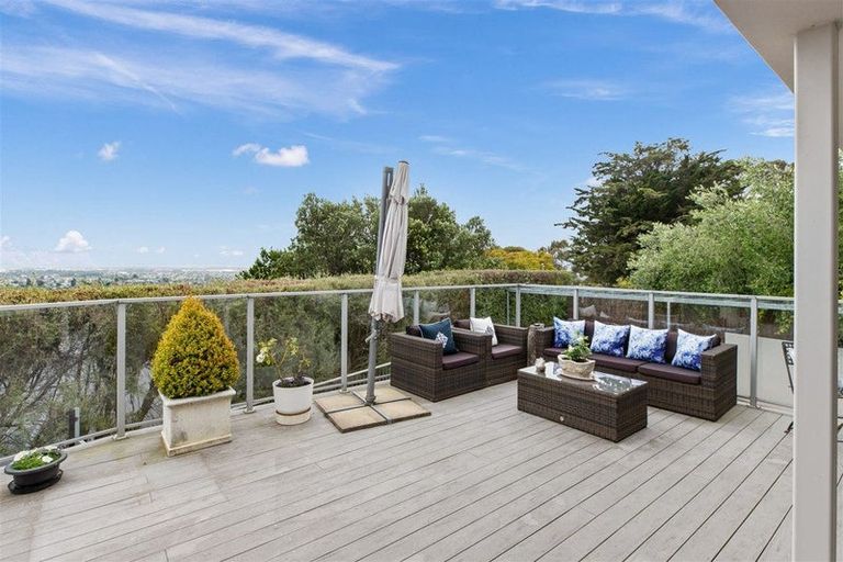 Photo of property in 8a Macmillan Avenue, Cashmere, Christchurch, 8022