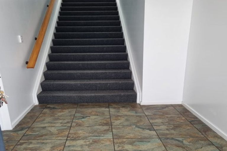 Photo of property in 6 Hospital Road, Newtown, Wellington, 6021