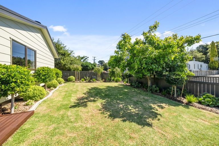 Photo of property in 31 Dale Road, Raumati South, Paraparaumu, 5032