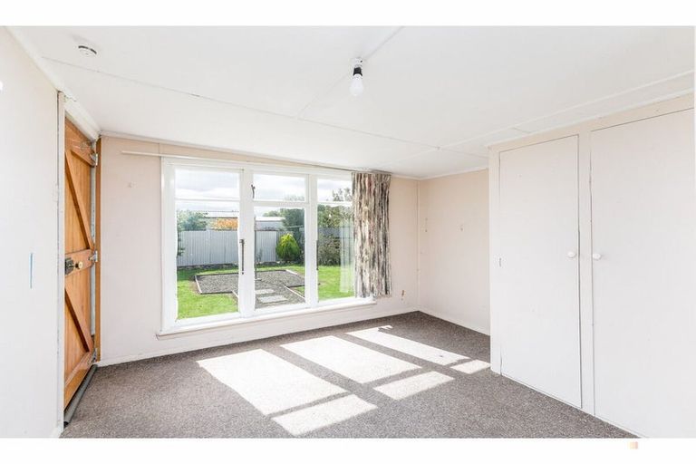 Photo of property in 39 Rhodes Street, Waimate, 7924