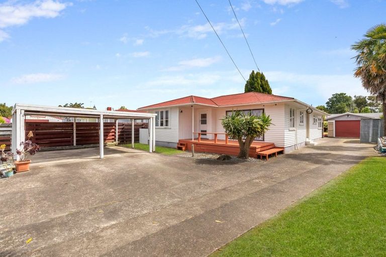 Photo of property in 27 Dunlop Road, Te Puke, 3119