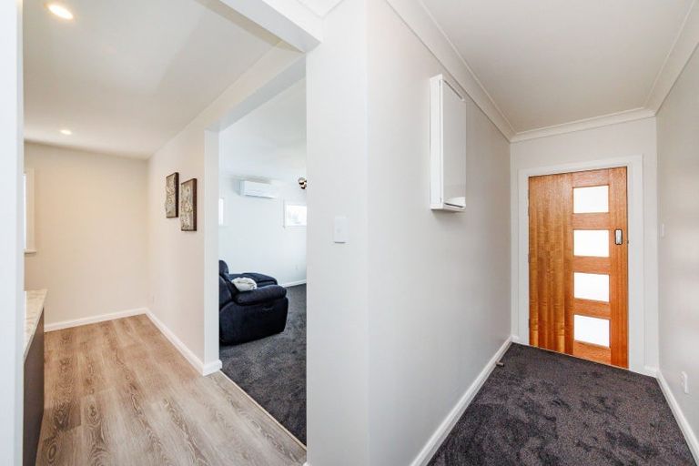 Photo of property in 6 Stirling Crescent, Hokowhitu, Palmerston North, 4410