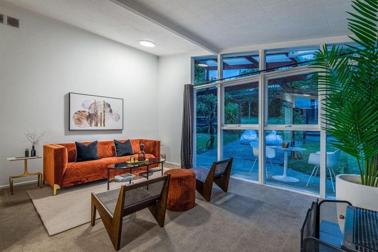 Photo of property in 7 Madison Place, Forrest Hill, Auckland, 0620