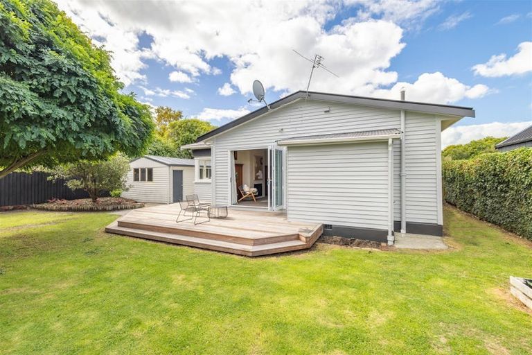 Photo of property in 229 Springfield Road, St Albans, Christchurch, 8014