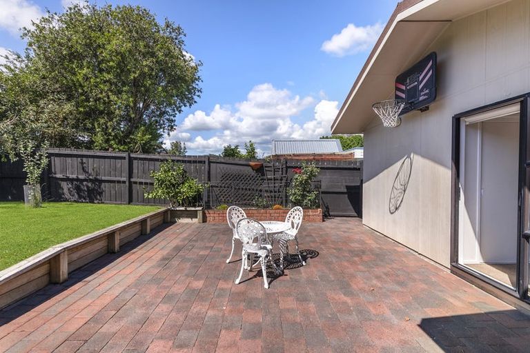 Photo of property in 66 Sunderlands Road, Half Moon Bay, Auckland, 2012
