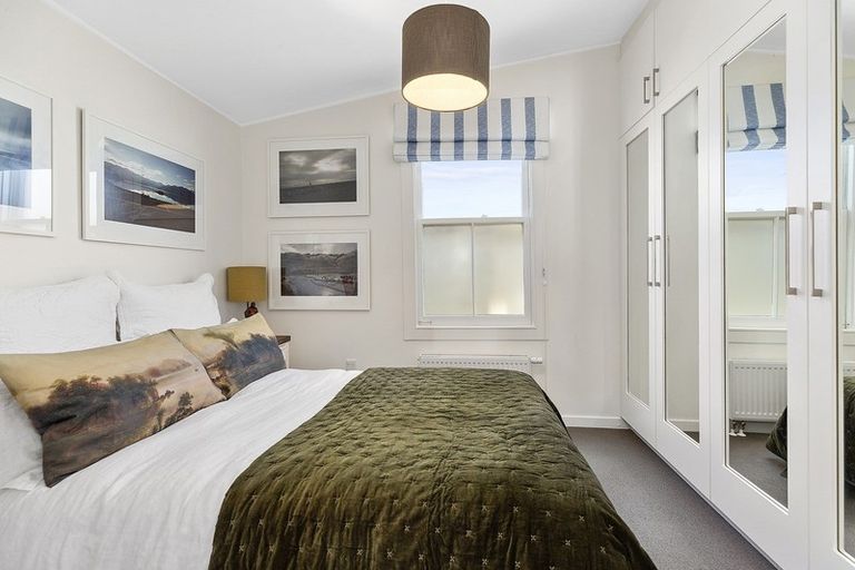 Photo of property in 94 Elizabeth Street, Mount Victoria, Wellington, 6011