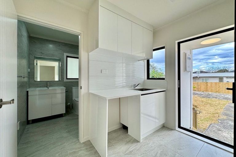 Photo of property in 70 Mahia Road, Manurewa, Auckland, 2102