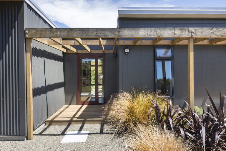 Photo of property in 62 Kingsdale Park Drive, Aokautere, Palmerston North, 4471