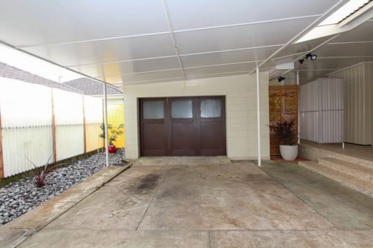 Photo of property in 16 Corrin Street, Melville, Hamilton, 3206