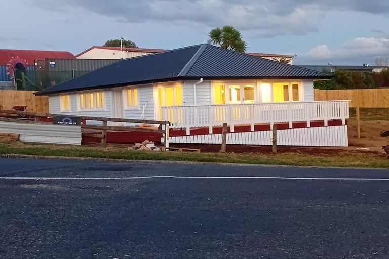 Photo of property in 6 Hillcrest Street, Tirau, 3410