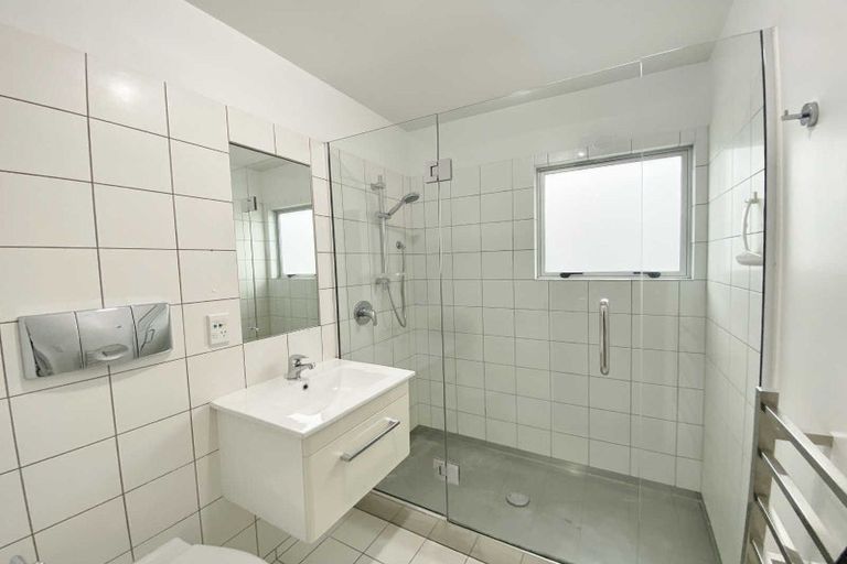 Photo of property in 1/22 Stoneyhurst Street, St Albans, Christchurch, 8014