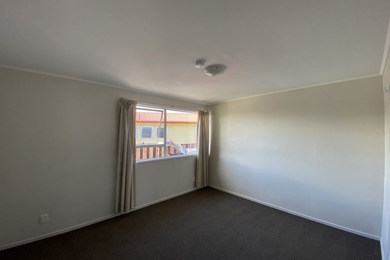 Photo of property in 21 Orly Avenue, Mangere, Auckland, 2022