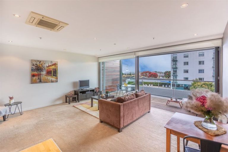 Photo of property in 304c/14 West Quay, Ahuriri, Napier, 4110