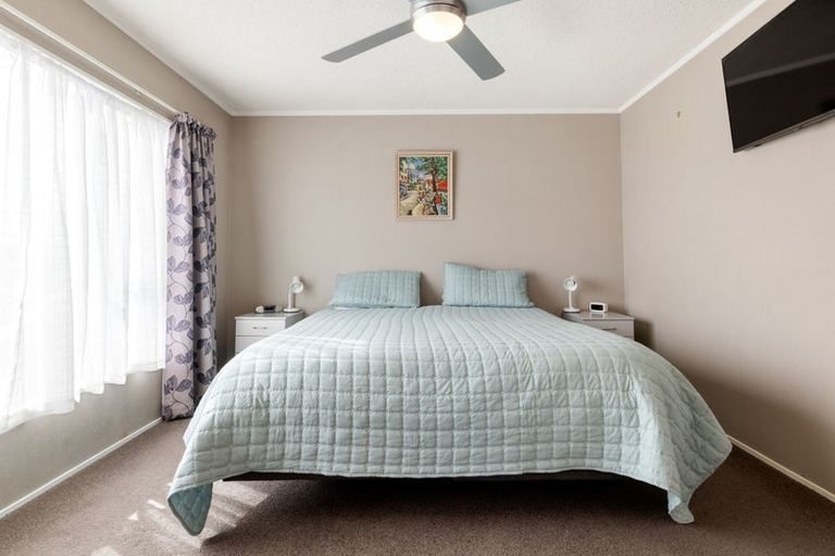 Photo of property in 43 Lansdowne Crescent, Glenview, Hamilton, 3206