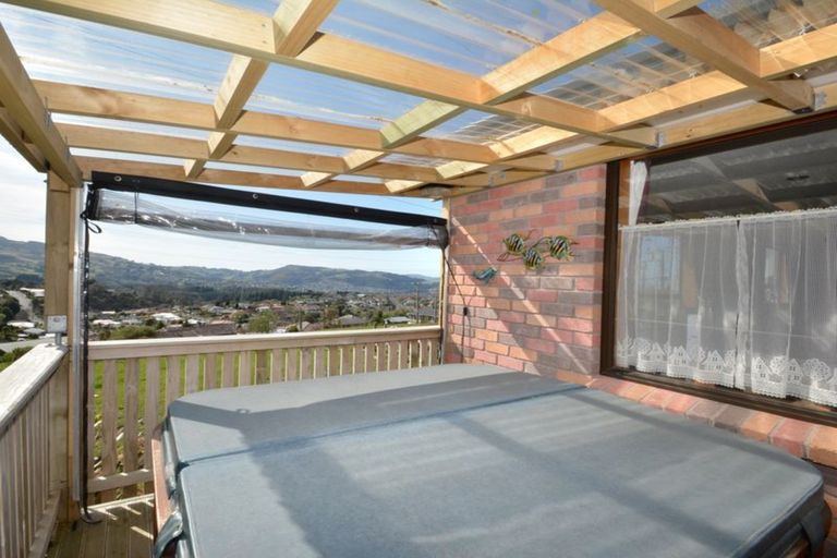 Photo of property in 73 Wakari Road, Halfway Bush, Dunedin, 9010