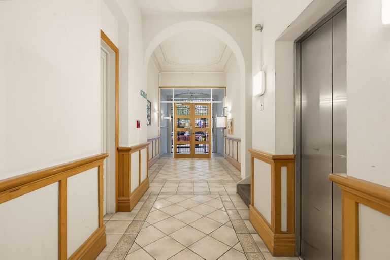 Photo of property in Columbia Apartments, 2/32 Cuba Street, Te Aro, Wellington, 6011
