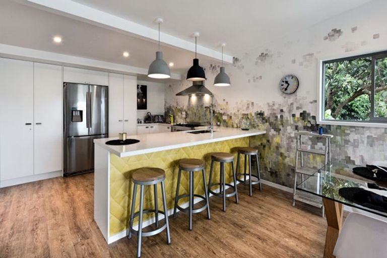 Photo of property in 3 Oneroa Road, Russell, 0202