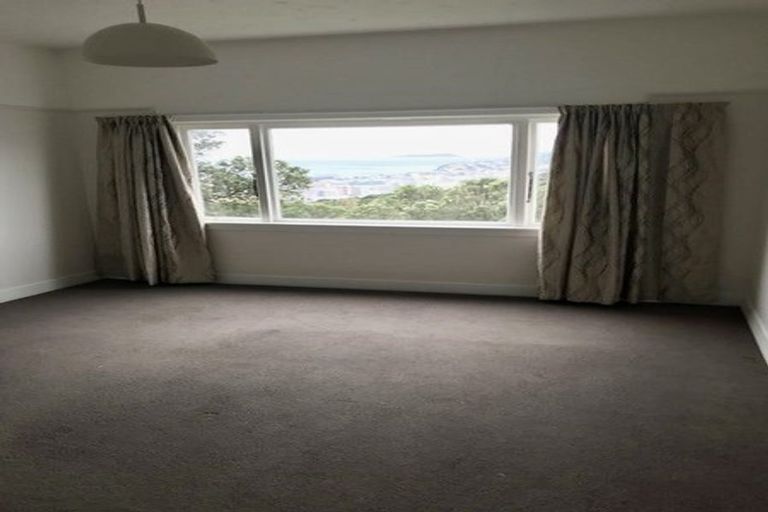 Photo of property in 5/56 Tanera Crescent, Brooklyn, Wellington, 6021